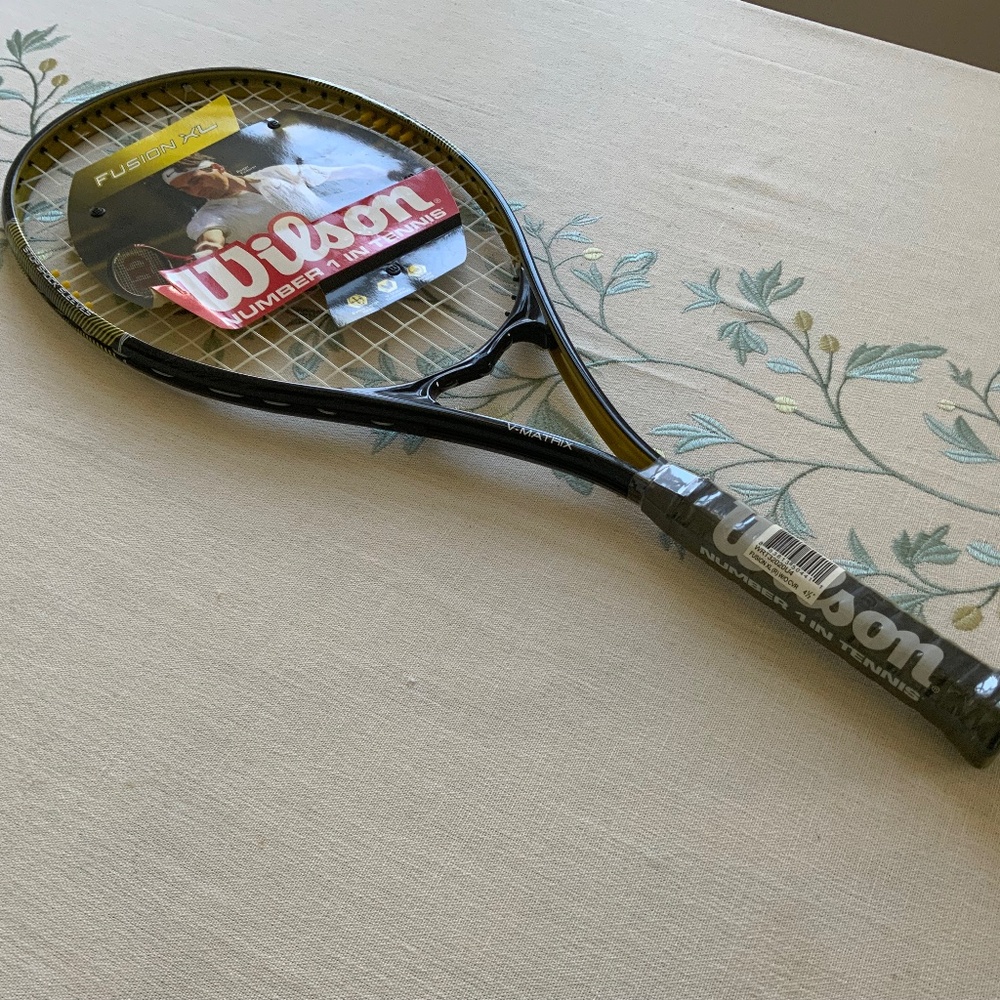 Wilson Fusion XL 4 1/2” BRAAND NEW